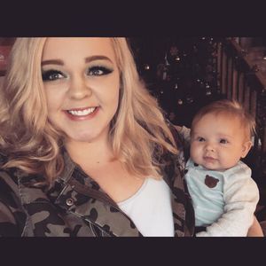 Meet your Posher, Nikole